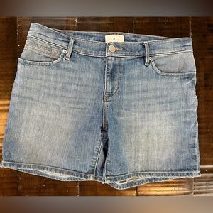 Lou & Grey Slouchy Skinny Shorts